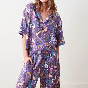 Printfresh Eco Satin Wildest Dreams Set in Must Love Dogs Amethyst brand new tag